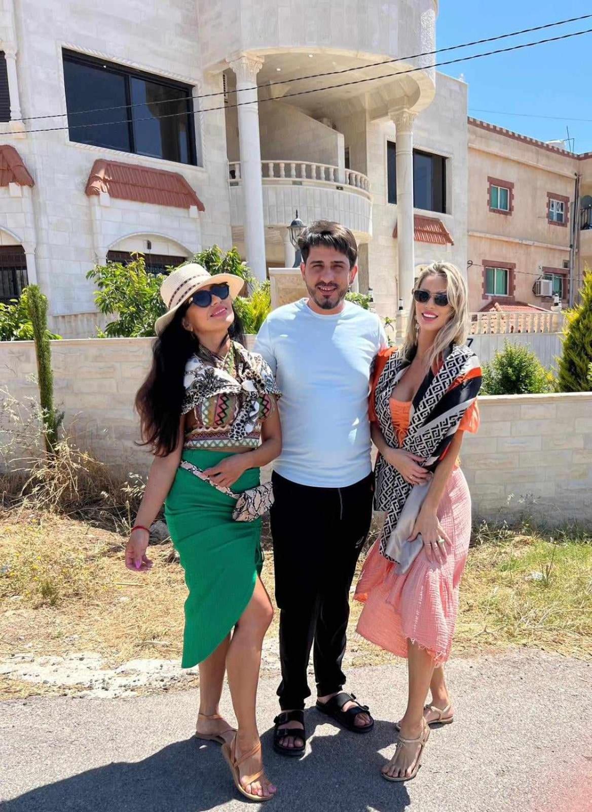 Lotus Housing For Furnished Apartments Jarash Buitenkant foto